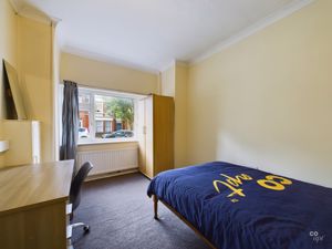 Photo 17- click for photo gallery